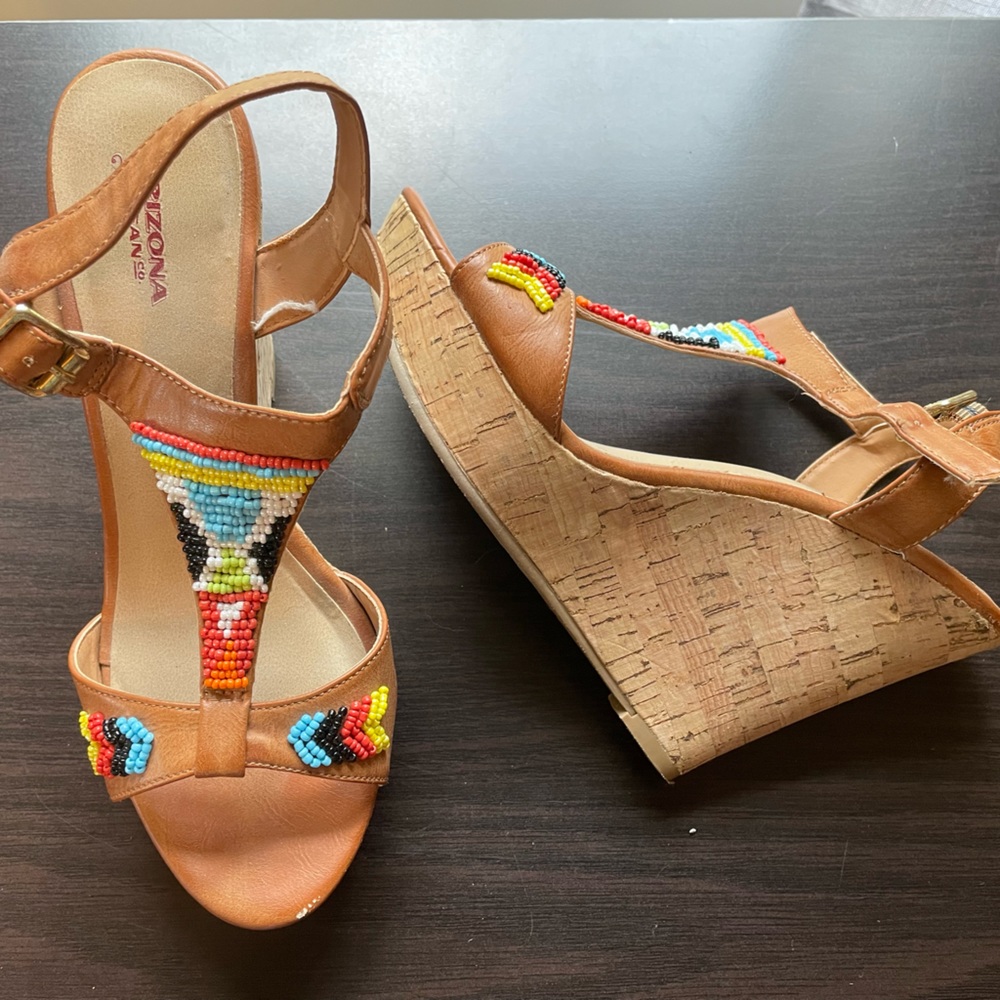 Arizona Beaded Wedges